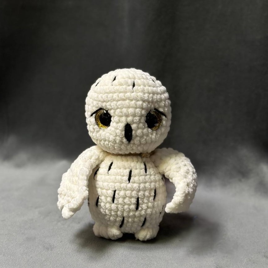 Jucărie Tricotată — Bufniță Mică