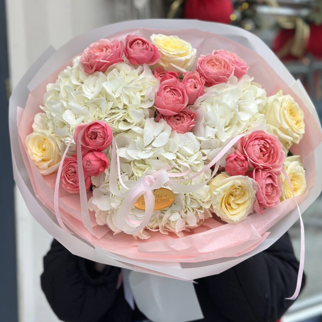 Букет Timeless Bloom