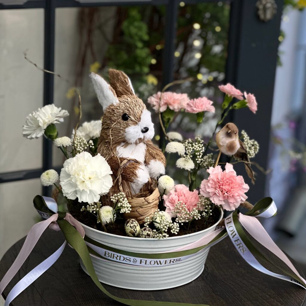 Easter composition „Bunny’s Blossom Basket”